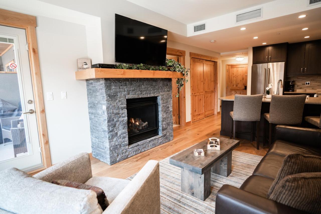 Spring Creek Luxury King One Bedroom At White Spruce Lodge Canmore Ngoại thất bức ảnh